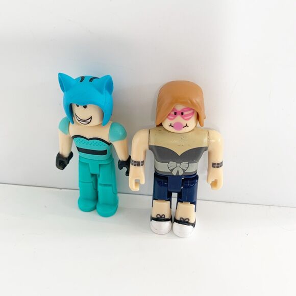 Roblox Action Figure Mixed Lot Plague Doctor Piggy Apocalypse Survivor Golden - Picture 4 of 16